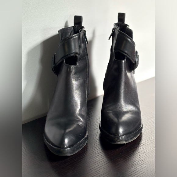 Alexander Wang Black Ankle Boots with Chunky Heel and Strap Detail - Picture 3 of 6